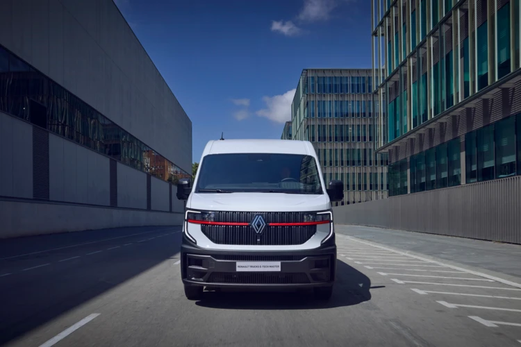 Paashuis-Renault-Master-2024-E-tech-exterieur-08